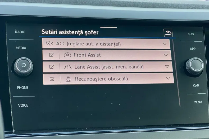 Volkswagen Taigo din 2022 cu 99.890 km - oferta VOL134848 - foto 23