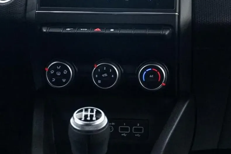 Renault Clio din 2020 cu 100.000 km - oferta REN134855 - foto 6