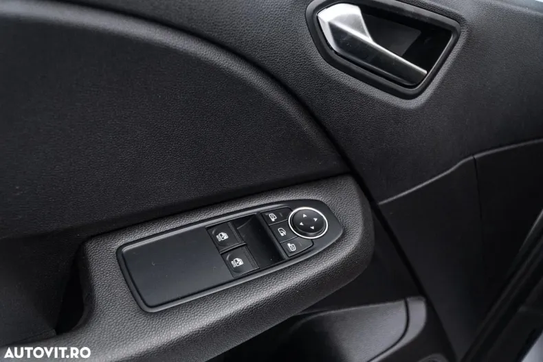 Renault Clio din 2020 cu 100.000 km - oferta REN134855 - foto 33