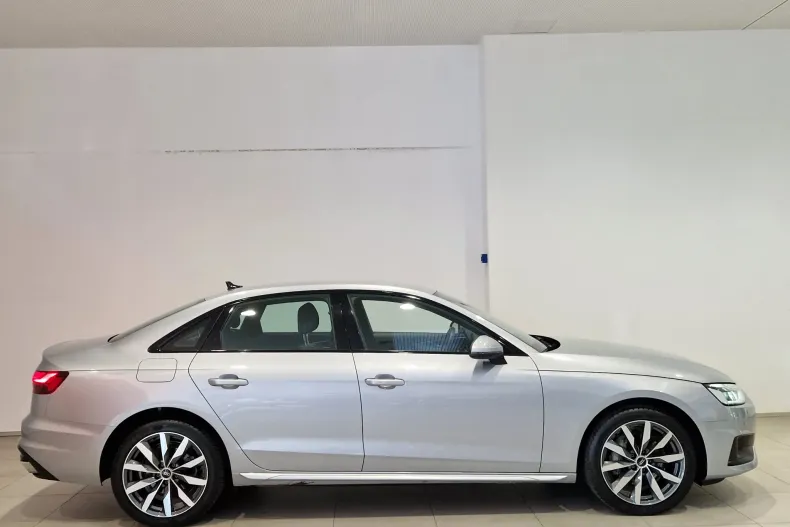 Audi A4 din 2022 cu 74.635 km - oferta AUD134901 - foto 6