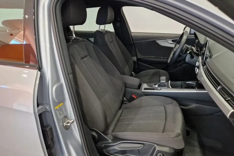 Audi A4 din 2022 cu 74.635 km - oferta AUD134901 - foto 15