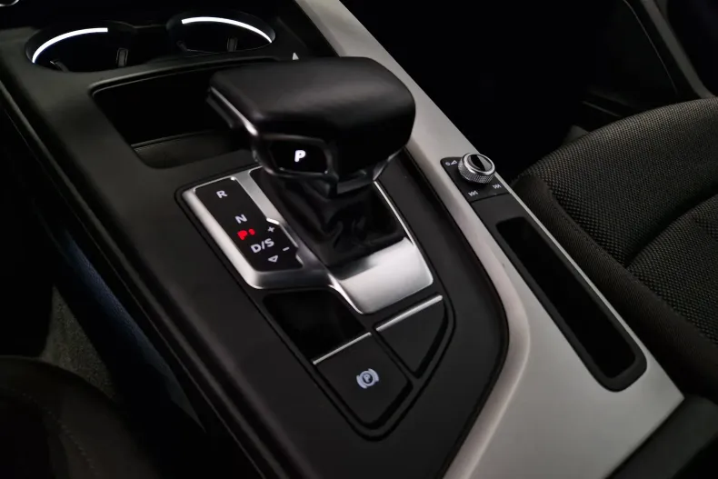 Audi A4 din 2022 cu 74.635 km - oferta AUD134901 - foto 22