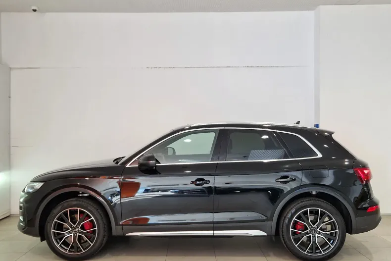 Audi Q5 din 2024 cu 5.371 km - oferta AUD134902 - foto 2