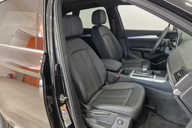 Audi Q5 din 2024 cu 5.371 km - oferta AUD134902 - foto 13