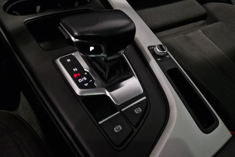 Audi A5 din 2021 cu 98.451 km - oferta AUD134903 - foto 25