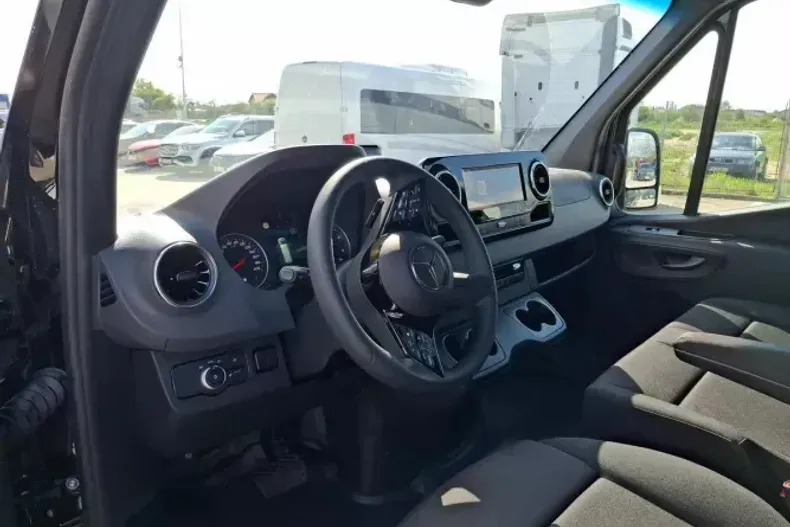 Mercedes-Benz Sprinter din 2024 cu 1.810 km - oferta MER134906 - foto 10