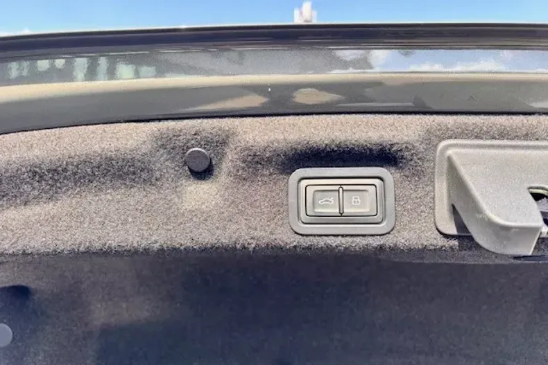 Audi A6 din 2025 cu 3.900 km - oferta AUD134911 - foto 11