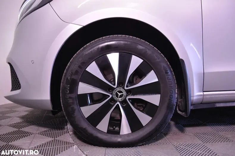 Mercedes-Benz V din 2022 cu 144.404 km - oferta MER134936 - foto 14