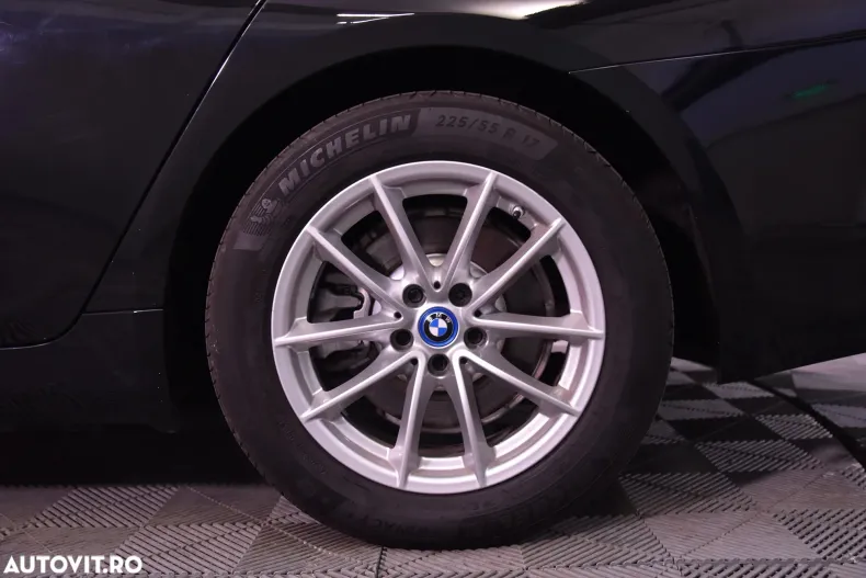 BMW Seria 5 din 2021 cu 86.717 km - oferta BMW134938 - foto 12