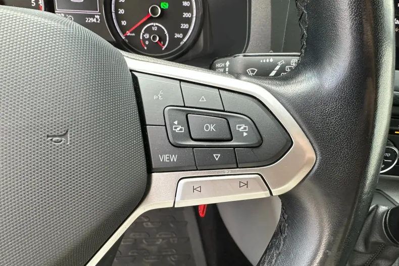 Volkswagen Caravelle din 2022 cu 54.318 km - oferta VOL134951 - foto 17