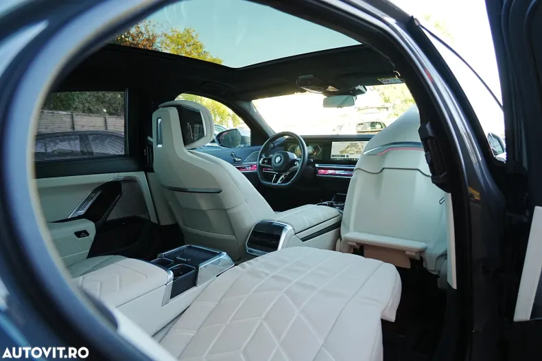 BMW Seria 7 din 2023 cu 31.400 km - oferta BMW134952 - foto 16