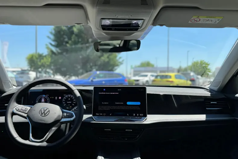 Volkswagen Passat din 2025 cu 5 km - oferta VOL134958 - foto 10