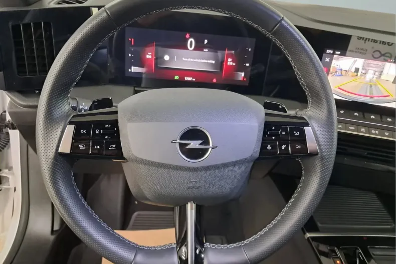 Opel Astra din 2024 cu 17.086 km - oferta OPE134965 - foto 16