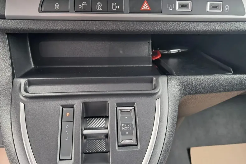 Citroën SpaceTourer din 2025 cu 3.021 km - oferta CIT134967 - foto 23