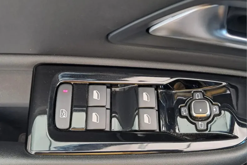 Citroën C5 din 2022 cu 44.800 km - oferta CIT134969 - foto 12