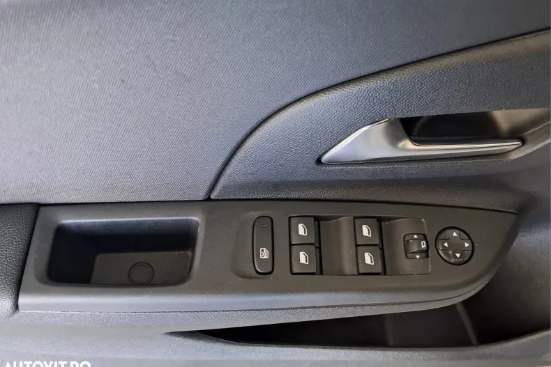 Opel Corsa din 2022 cu 18.656 km - oferta OPE134977 - foto 10