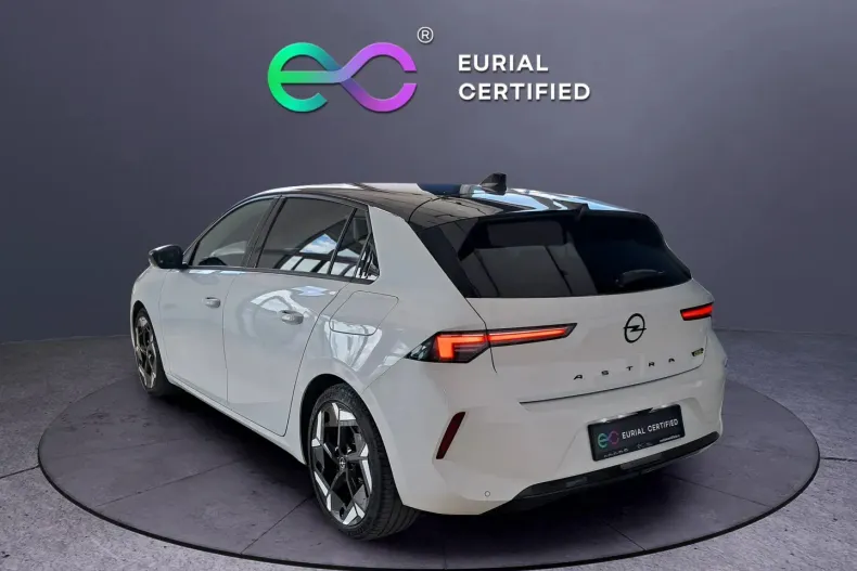 Opel Astra din 2023 cu 15.200 km - oferta OPE134978 - foto 4