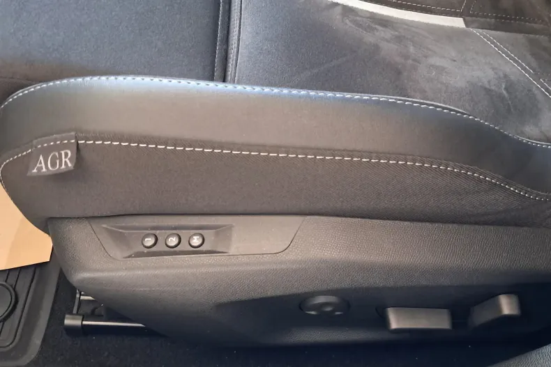 Opel Astra din 2023 cu 15.200 km - oferta OPE134978 - foto 11