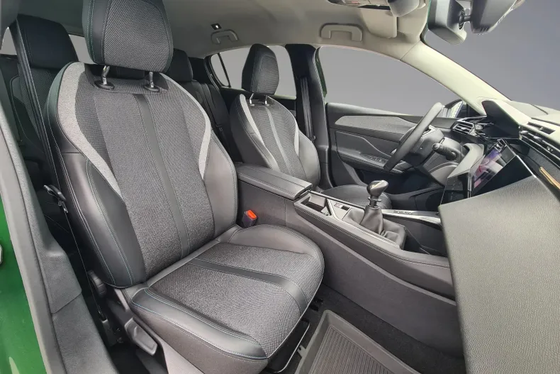 Peugeot 308 din 2022 cu 17.725 km - oferta PEU134986 - foto 8