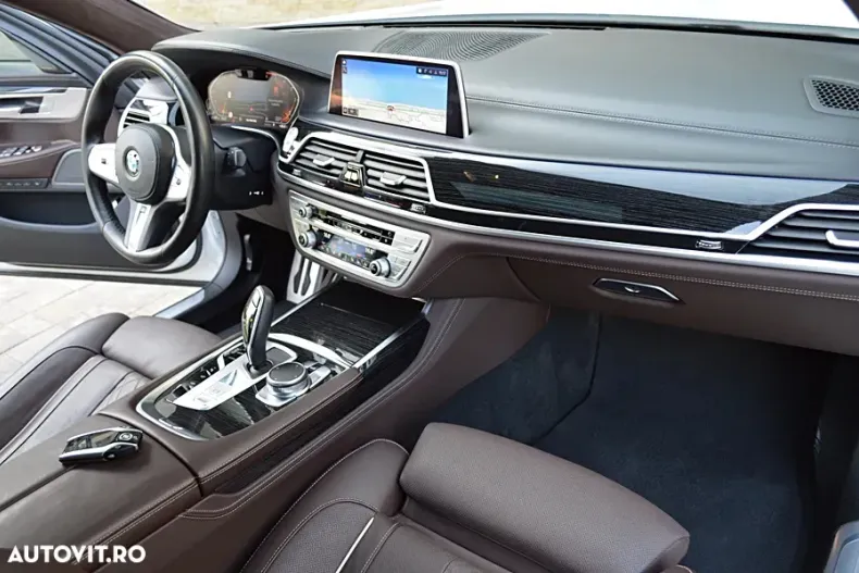 BMW Seria 7 din 2021 cu 99.800 km - oferta BMW134988 - foto 33