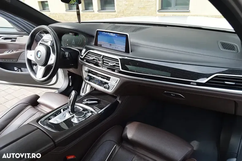 BMW Seria 7 din 2021 cu 99.800 km - oferta BMW134988 - foto 38