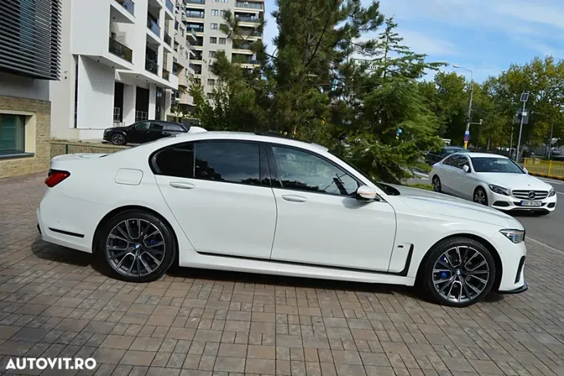 BMW Seria 7 din 2021 cu 99.800 km - oferta BMW134988 - foto 40