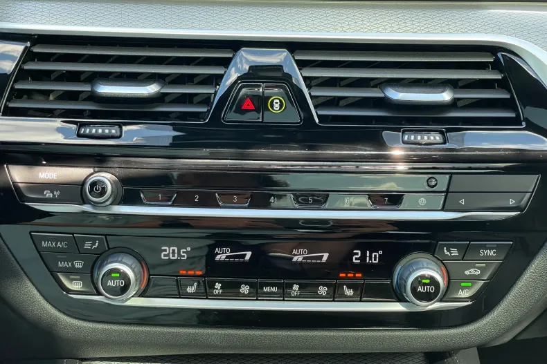 BMW Seria 5 din 2021 cu 175.000 km - oferta BMW134994 - foto 25