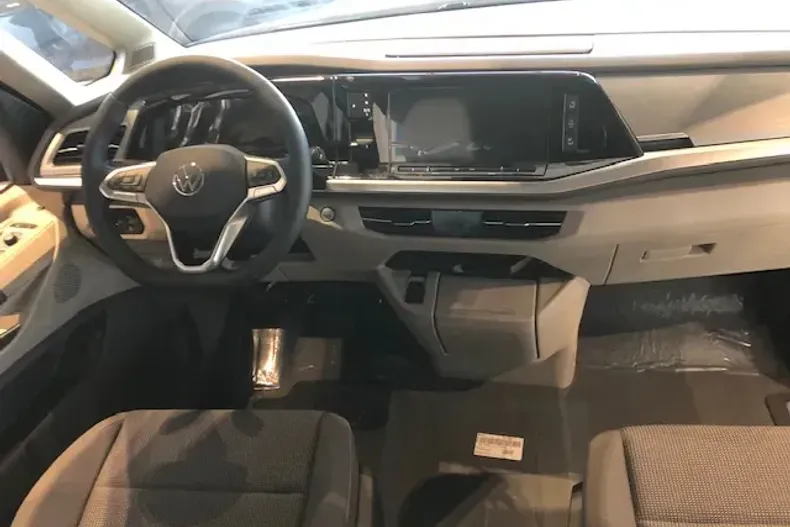 Volkswagen Multivan din 2025 cu 2 km - oferta VOL135004 - foto 11