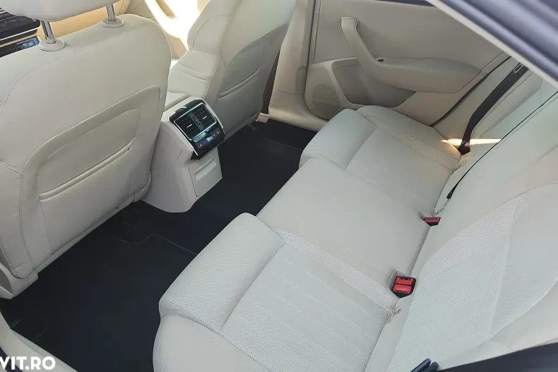 Skoda Superb din 2021 cu 34.000 km - oferta SKO135008 - foto 19
