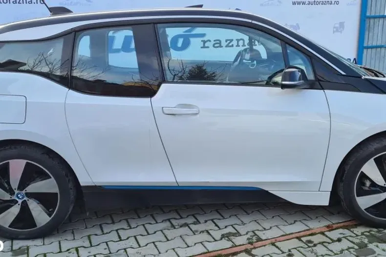 BMW i3 din 2019 cu 19.000 km - oferta BMW135014 - foto 4