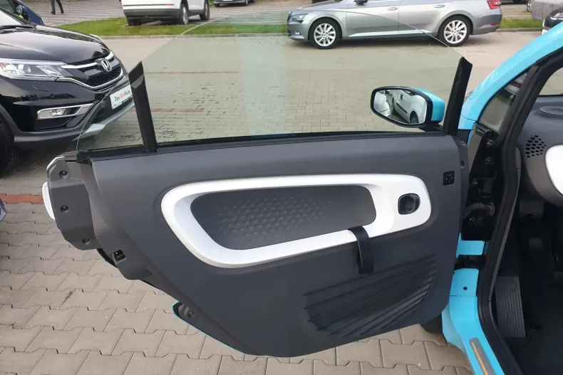 XEV YOYO din 2023 cu 47 km - oferta XEV135064 - foto 9