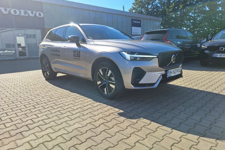 Volvo XC60 din 2025 cu 3.500 km - oferta VOL135066 - foto 6