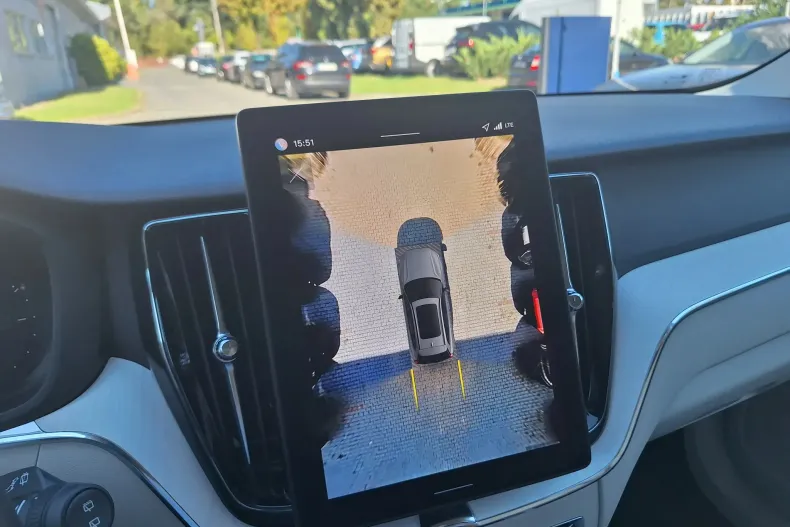 Volvo XC60 din 2025 cu 3.500 km - oferta VOL135066 - foto 31