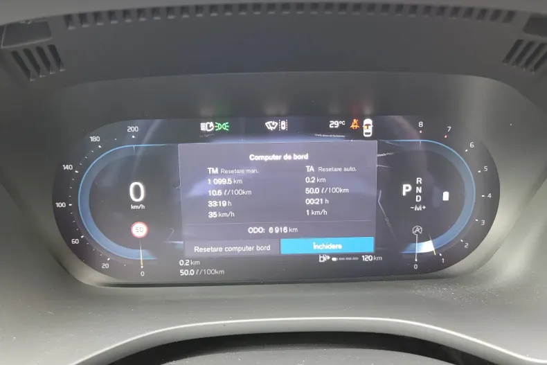 Volvo XC60 din 2025 cu 9.800 km - oferta VOL135069 - foto 17