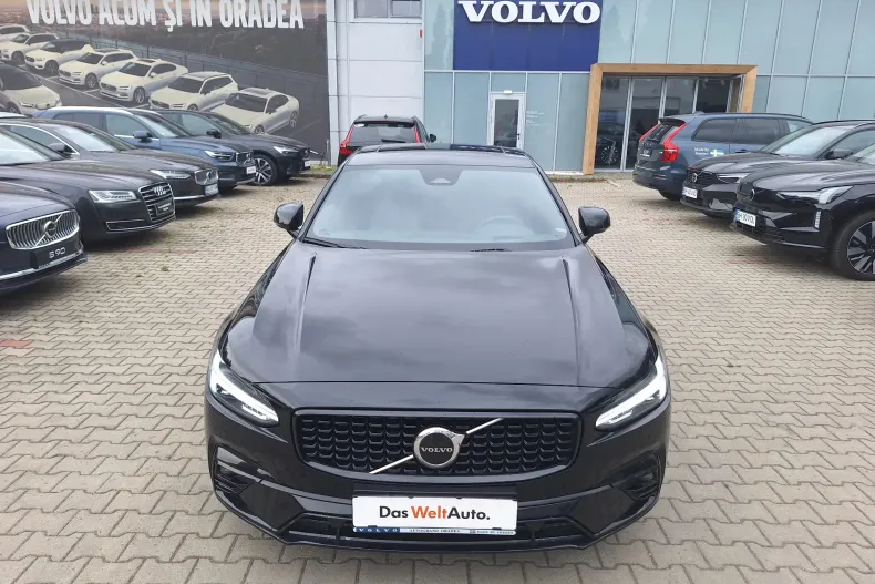 Volvo S90 din 2022 cu 71.000 km - oferta VOL135072 - foto 3