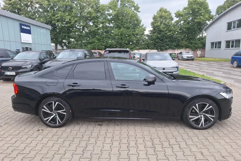 Volvo S90 din 2022 cu 71.000 km - oferta VOL135072 - foto 7