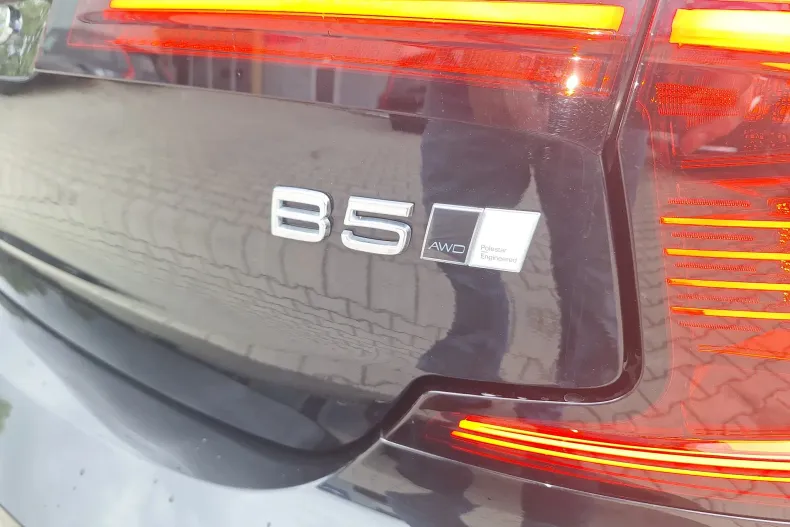 Volvo S90 din 2022 cu 71.000 km - oferta VOL135072 - foto 31