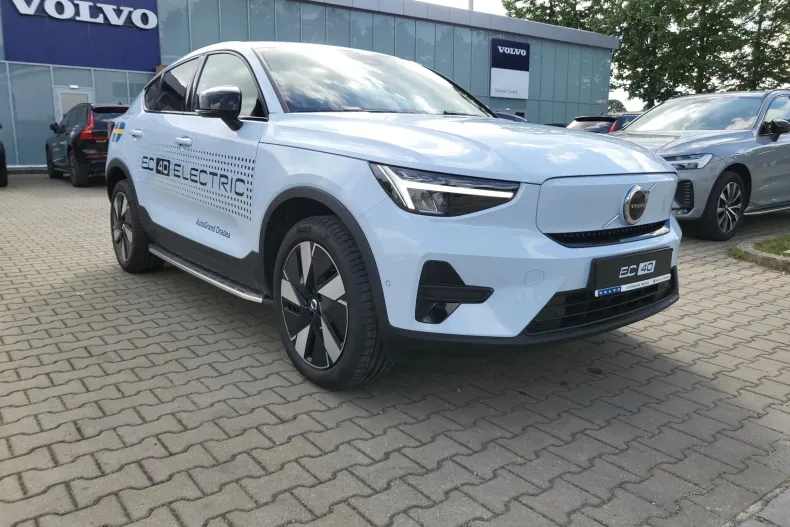 Volvo C40 din 2025 cu 5.000 km - oferta VOL135075 - foto 6