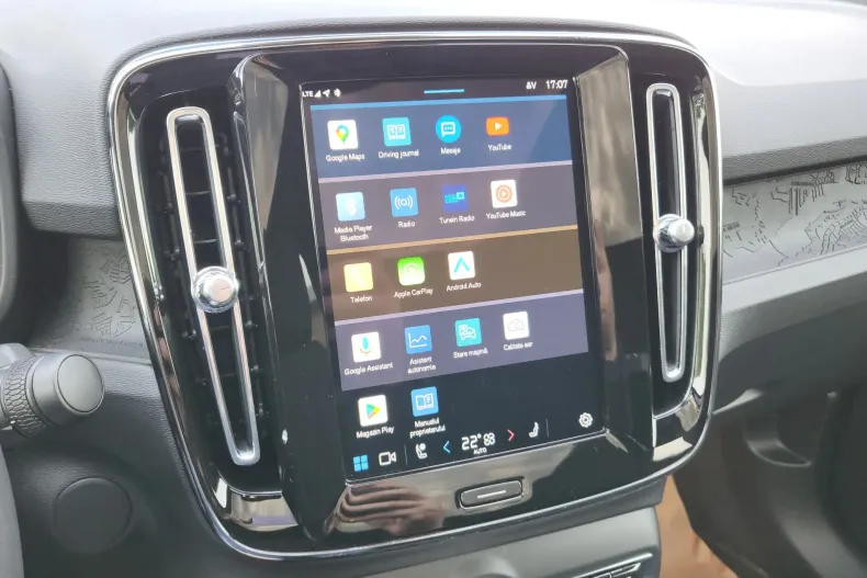 Volvo C40 din 2025 cu 5.000 km - oferta VOL135075 - foto 24