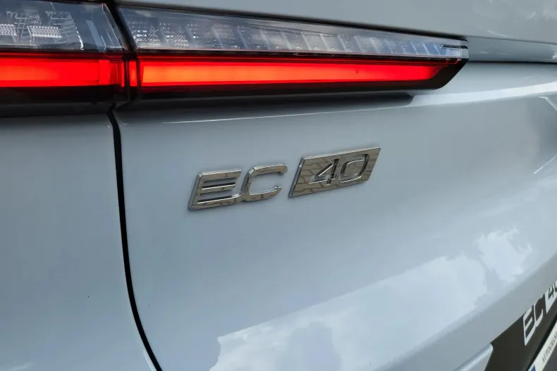 Volvo C40 din 2025 cu 5.000 km - oferta VOL135075 - foto 30