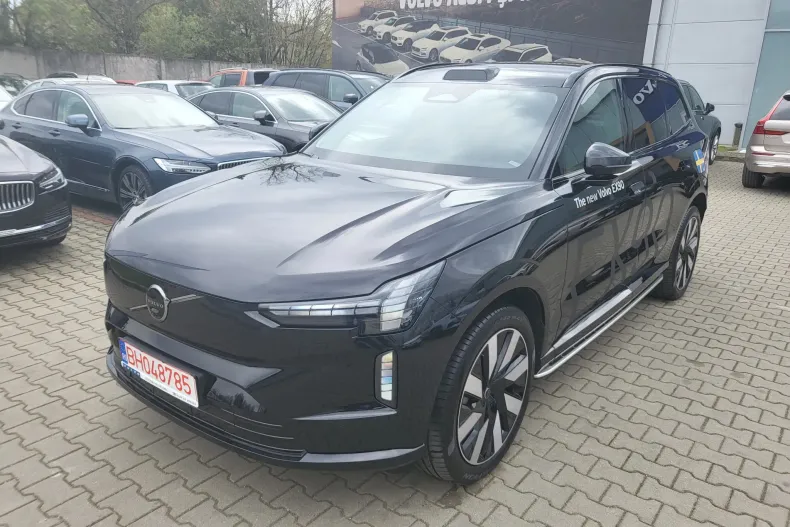 Volvo EX90 din 2025 cu 800 km - oferta VOL135077 - foto 2