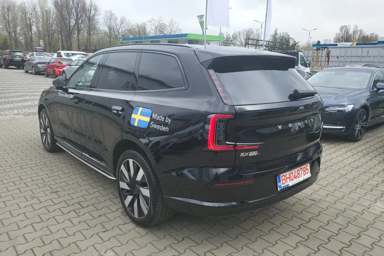 Volvo EX90 din 2025 cu 800 km - oferta VOL135077 - foto 9