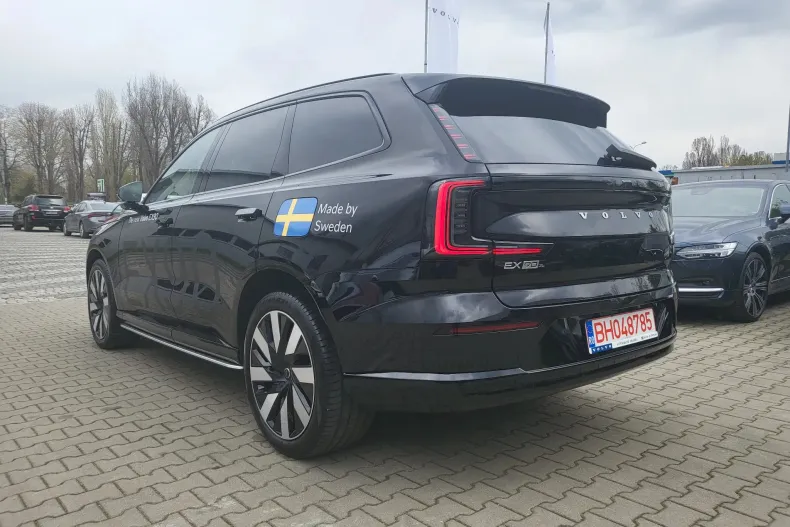 Volvo EX90 din 2025 cu 800 km - oferta VOL135077 - foto 10