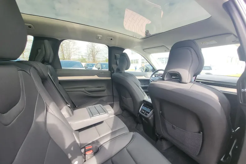 Volvo EX90 din 2025 cu 800 km - oferta VOL135077 - foto 21