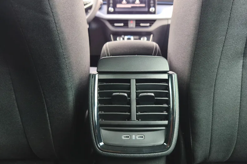 Skoda Kamiq din 2025 cu 7 km - oferta SKO135085 - foto 21