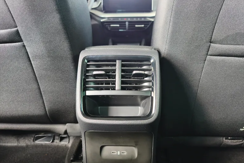 Skoda Octavia din 2025 cu 5 km - oferta SKO135095 - foto 9