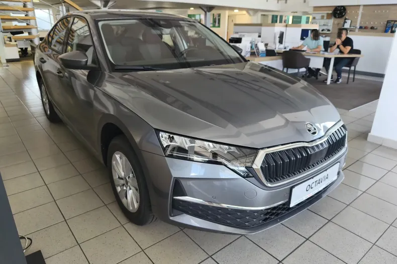 Skoda Octavia din 2025 cu 5 km - oferta SKO135098 - foto 4