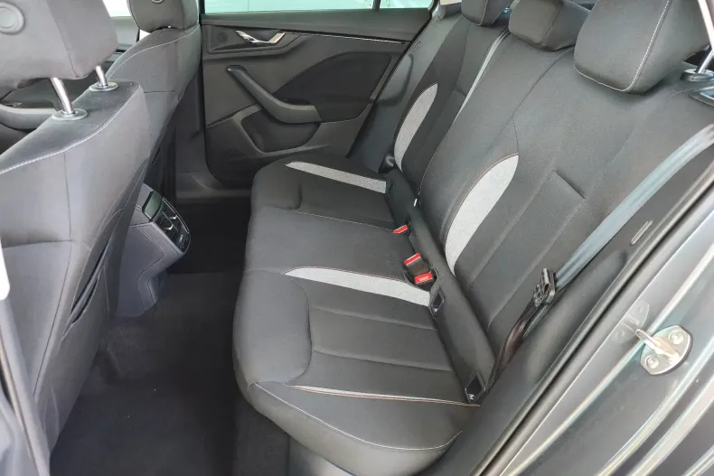 Skoda Kamiq din 2025 cu 8 km - oferta SKO135099 - foto 9