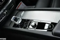 Volvo XC60 din 2023 cu 67.500 km - oferta VOL135120 - foto 19