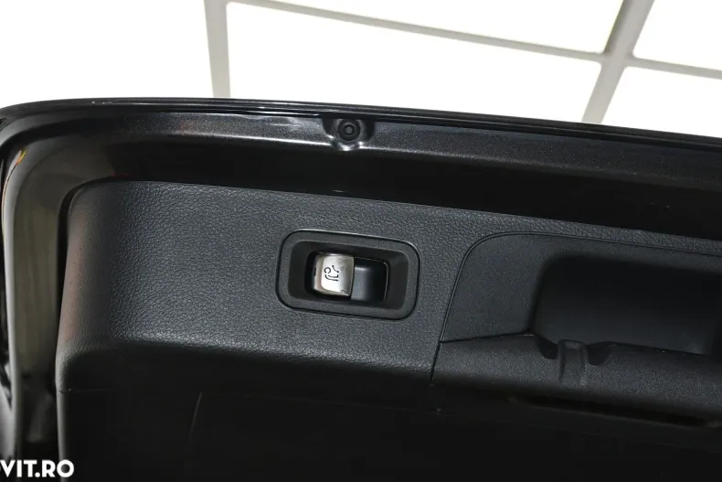 Mercedes-Benz GLC din 2020 cu 168.042 km - oferta MER135127 - foto 14